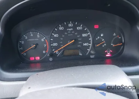 2000 Honda Accord 2.3 Lx из США, поврежденный, VIN 1HGCG5542YA025636